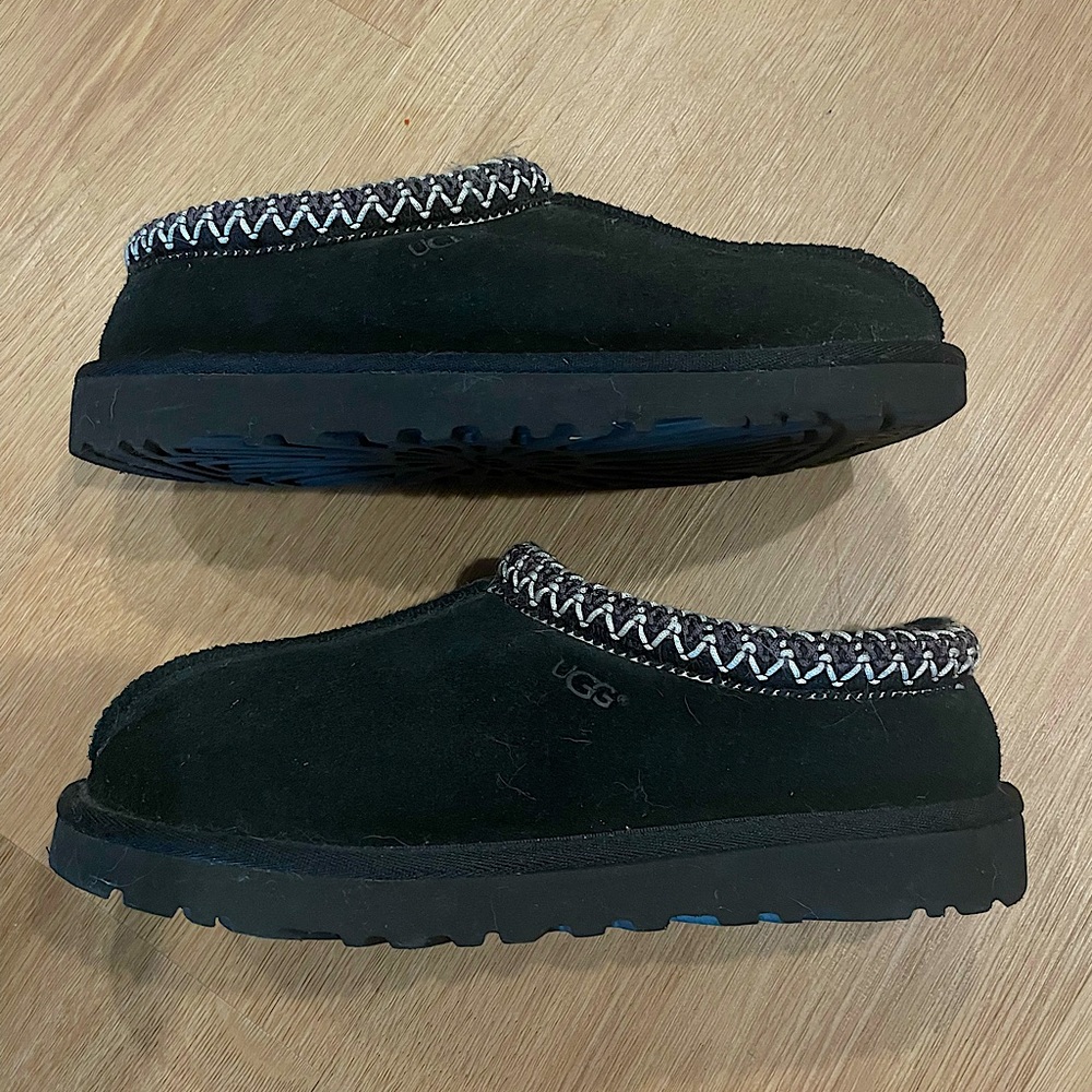 UGG® Women's Tasman Suede Slippers